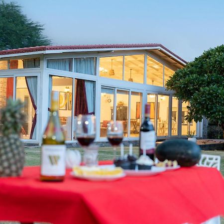 Stayvista's Glasshouse: Orchard Farmstay with Pool and Relaxation Gurgaon Exterior photo