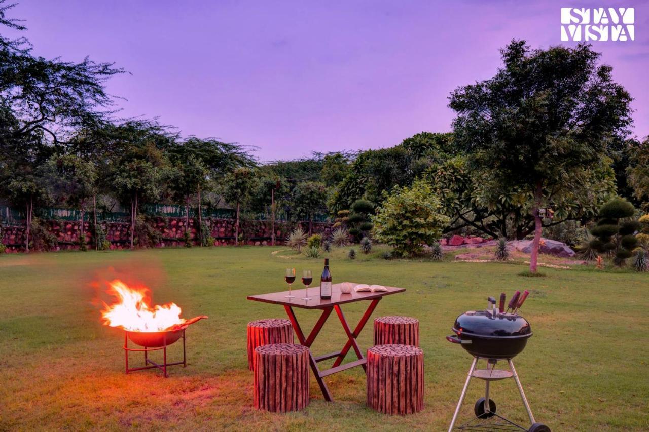 Stayvista's Glasshouse: Orchard Farmstay with Pool and Relaxation Gurgaon Exterior photo